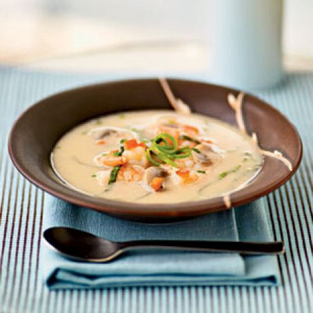 Spicy Coconut Shrimp Soup