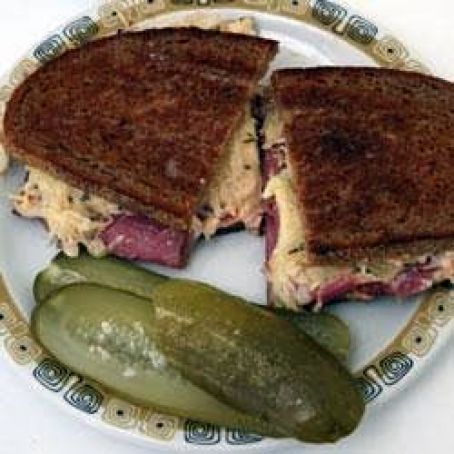 Classic Reuben Sandwich
