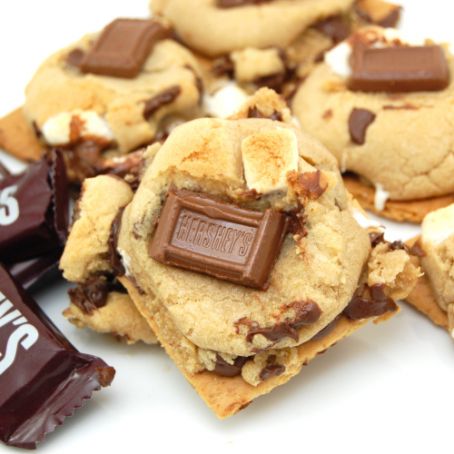 Graham Cracker S’mores Cookies