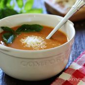 Crock Pot Creamy Tomato Soup - Skinny