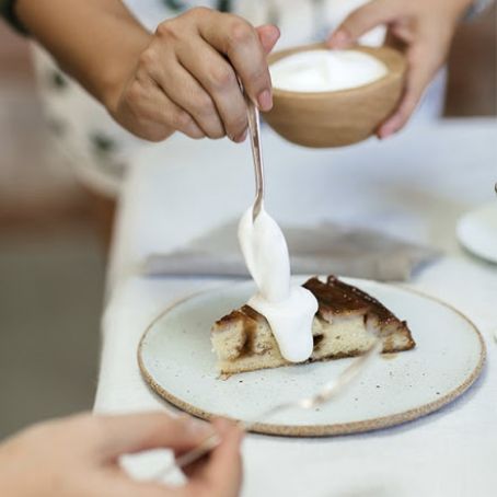 Dark Rum Banana Upside Down Cake