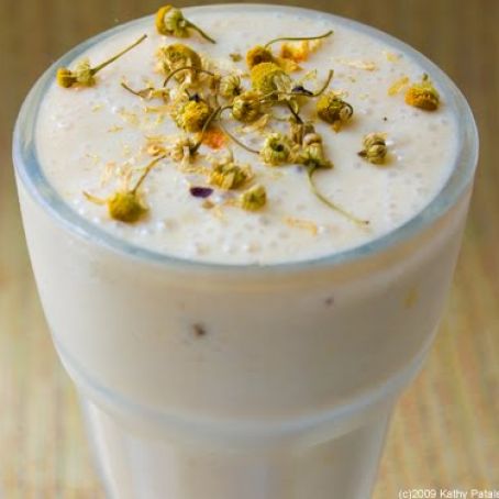 Calm Chamomile Banana Smoothie