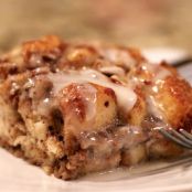 Cinnamon Roll Dessert (or Breakfast) Casserole
