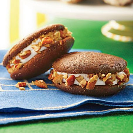 Whiskey Whoopie Pies