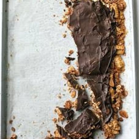 Matzo Toffee