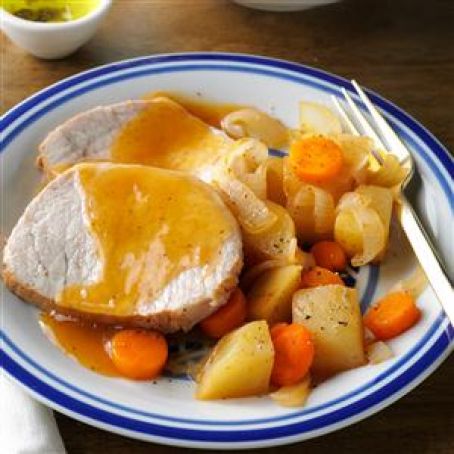 SLOW-COOKED PORK ROAST DINNER
