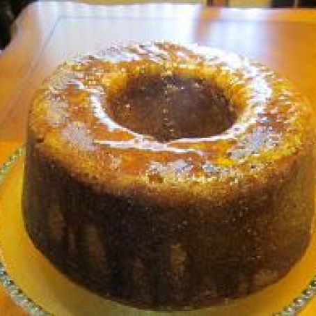 Sue Bee Honey's Heavenly Bundt Cake