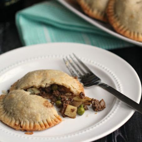 GUINNESS & BEEF HAND PIES