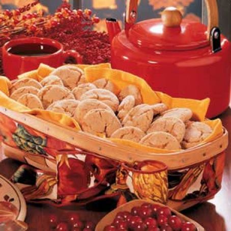 Cinnamon Crackle Cookies