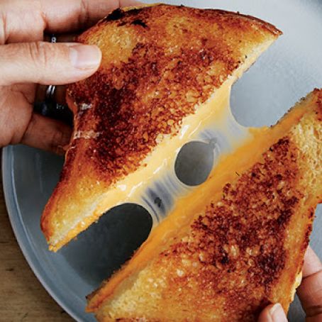 Best Ever Grilled Cheese Sandwich