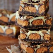 Butterfinger Cookie Dough Cheesecake Bars