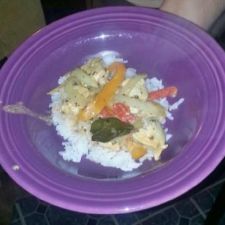 Chicken in Thick Coconut Milk Sauce (Thai)