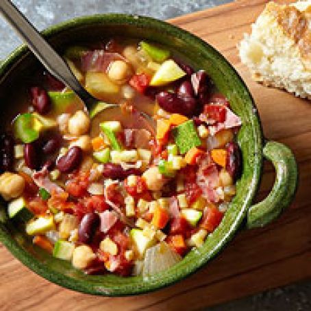 Minestrone with Tubettini-Vegan