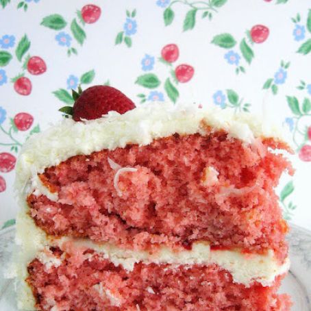 Summer Strawberry Coconut Cake