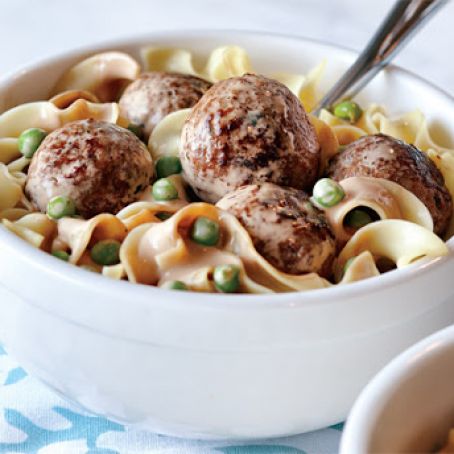 Creamy Meatballs and Noodles