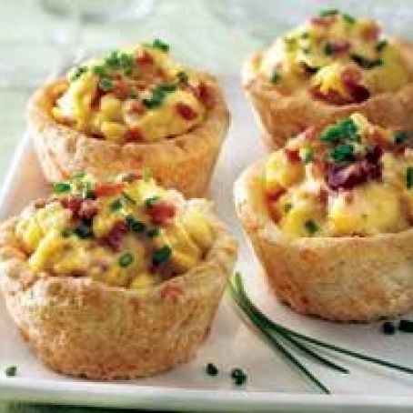 Scrambled Egg Biscuit Cups
