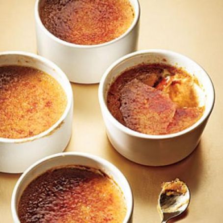 Maple-Gingerbread Pots de Creme