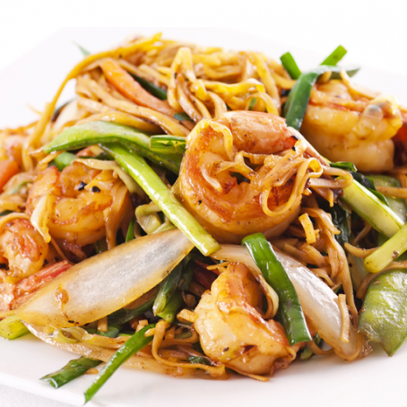 Fried Noodles With Garlic Shrimp
