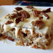 APPLE SPICE SHEET CAKE WITH BROWN SUGAR CREAM CHEESE FROSTING