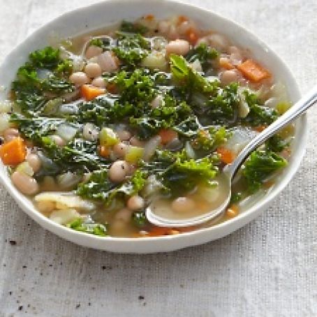 Kale, White Bean and Potato Soup