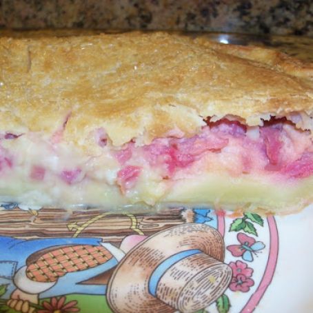 Rhubarb Custard Pie