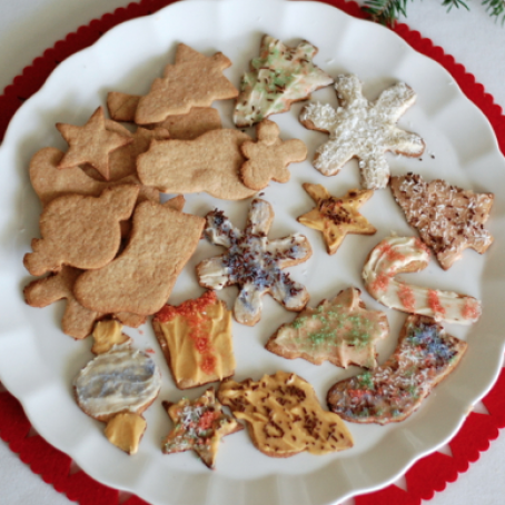 Whole-Wheat Christmas Cookies (with sugar!)