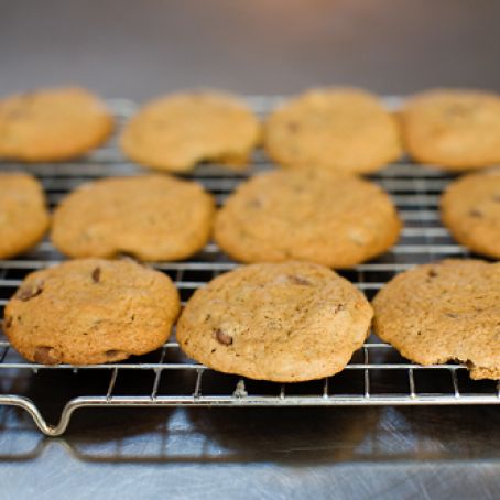 PW’s Good Ol’ Basic Chocolate Chip Cookies