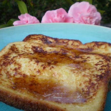 Amaretto French Toast