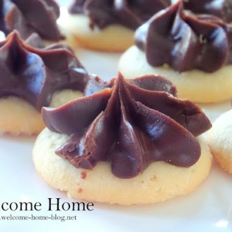 Butter Cream Cookies with Chocolate Fudge Icing