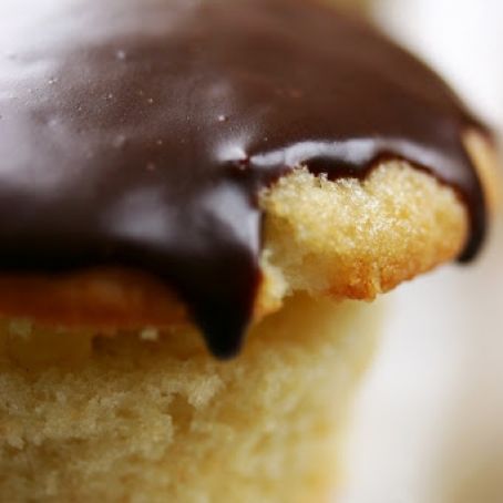 Boston Cream Cupcakes