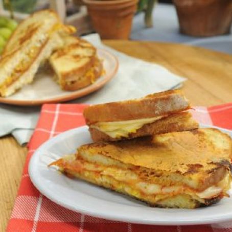 Pizza Grilled Cheese