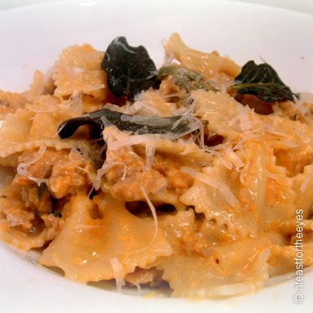Pasta with Pumpkin and Sausage