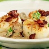 Seared Scallops With Whisky-Mushroom Sauce