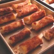 Cinnamon Cream Cheese Roll-Ups