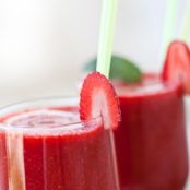 Strawberry Lemonade~Packed full of nutrients!