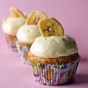 Banana Cupcakes with Vanilla Pastry Cream Frosting
