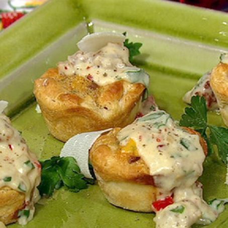 Aaron McCargo Jr.'s Cheddar Biscuits with Eggs