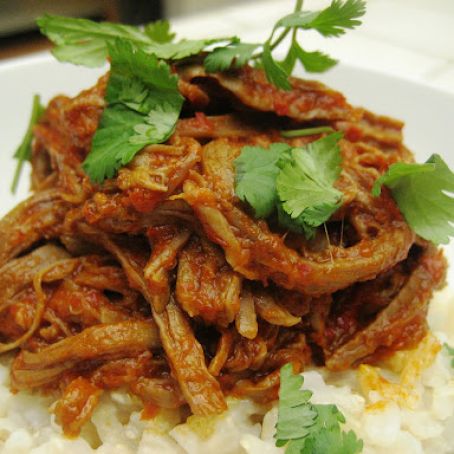 CARNE DE RES DESHEBRADA PARA ANTOJITOS