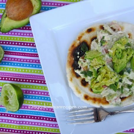 Chicken-Arepa Reina Pepiada (Arepa with Shredded Chicken and Avocado)