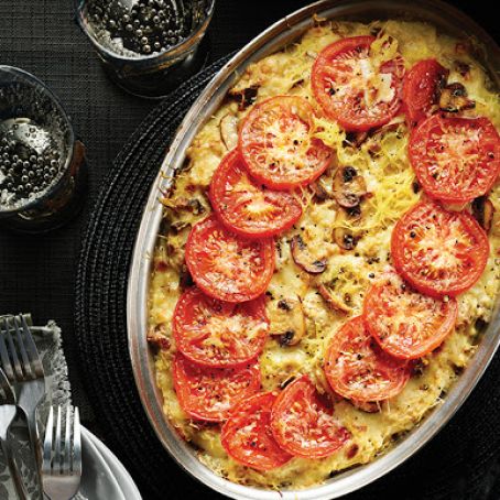 Spaghetti squash and mushroom tetrazzini