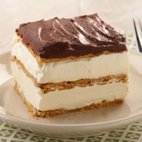 Graham Cracker Eclair Cake