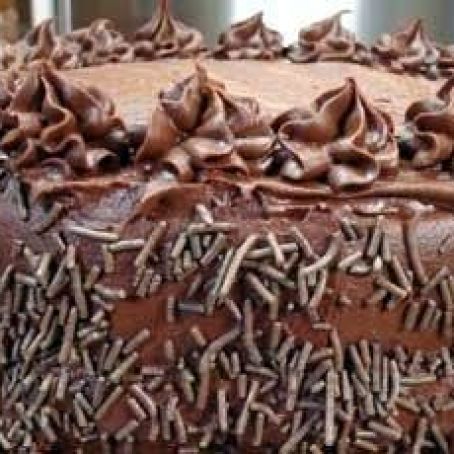 Double Vanilla Cake with Chocolate Icing