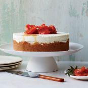 Triple-Cheese Cheesecake with Amaretti Crust