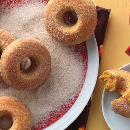 Pumpkin Cake Doughnuts