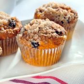 Crumble-Top Pumpkin Muffins