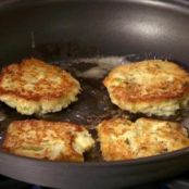 Crispy Mashed Potato Cakes (Rachel Ray)