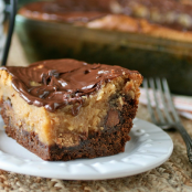 CHOCOLATE PEANUT BUTTER EARTHQUAKE CAKE