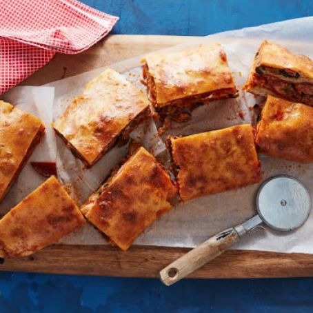 Supreme Pizza Garbage Bread