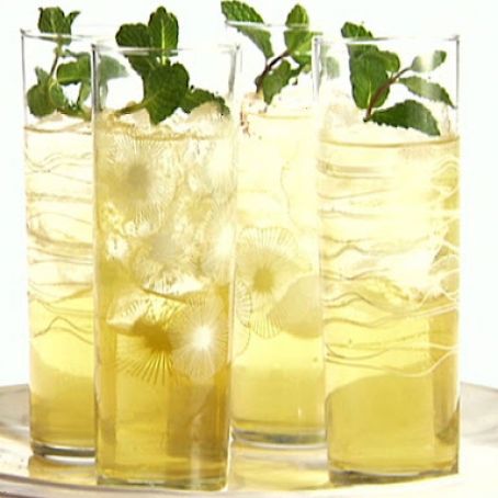 Apple and Mint Punch