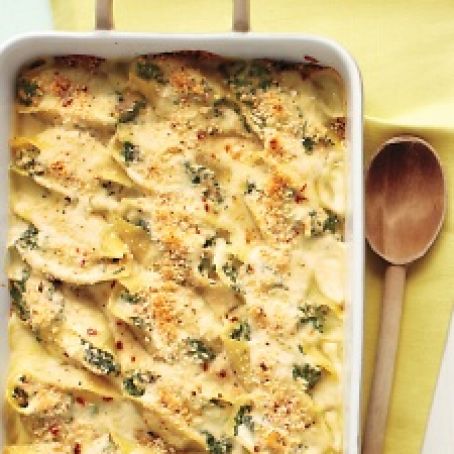 Creamy shells with chicken and spinach